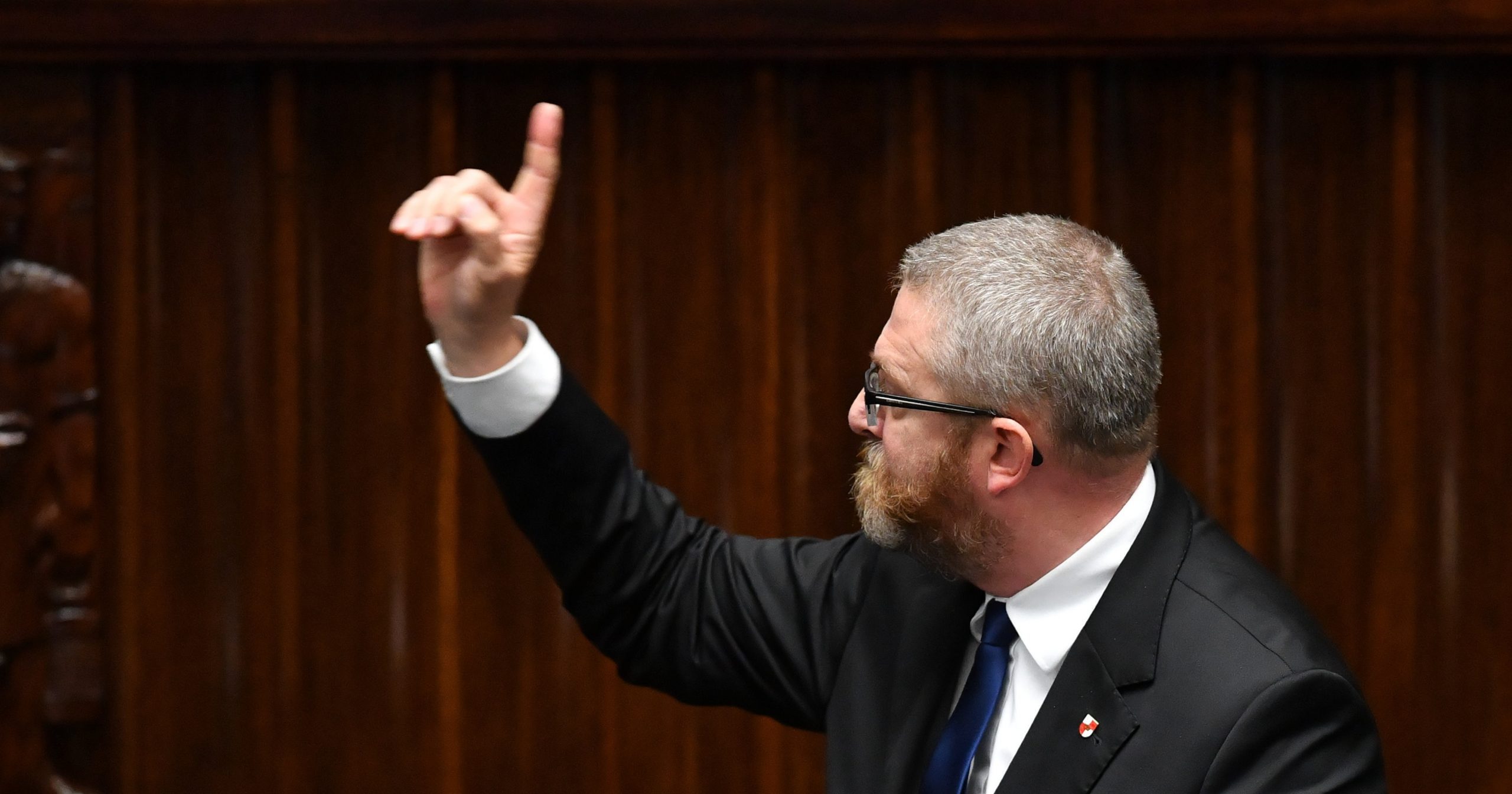 Grzegorz Braun w przyszłym rządzie? Szokujący sondaż!