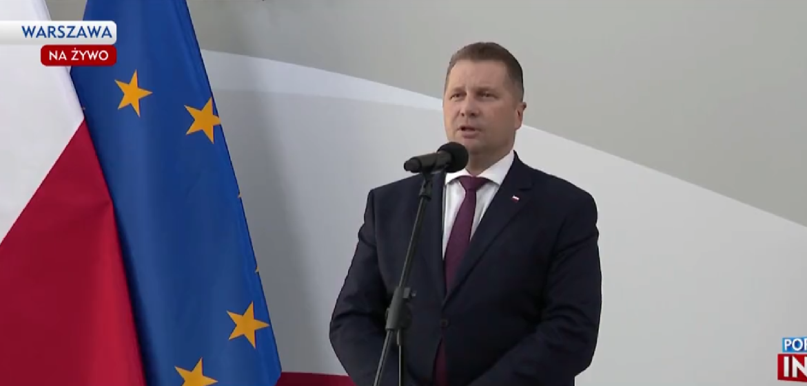 Czarnek sypie nazwiskami. I pyta, oni korzystali z saloniku VIP w Szpitalu Południowym w Warszawie?