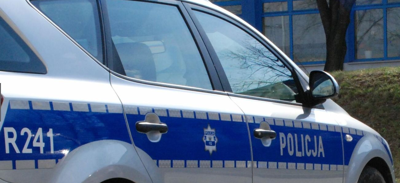 Pijany policjant z Sosnowca spowodował kolizję i uciekł