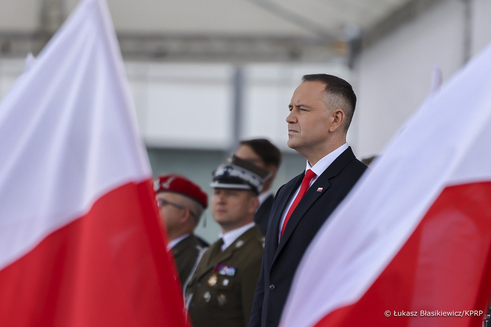 Nowi sędziowie TK złożyli ślubowanie w Sejmie. Prezydent: jest nie ważne. „Parodia”