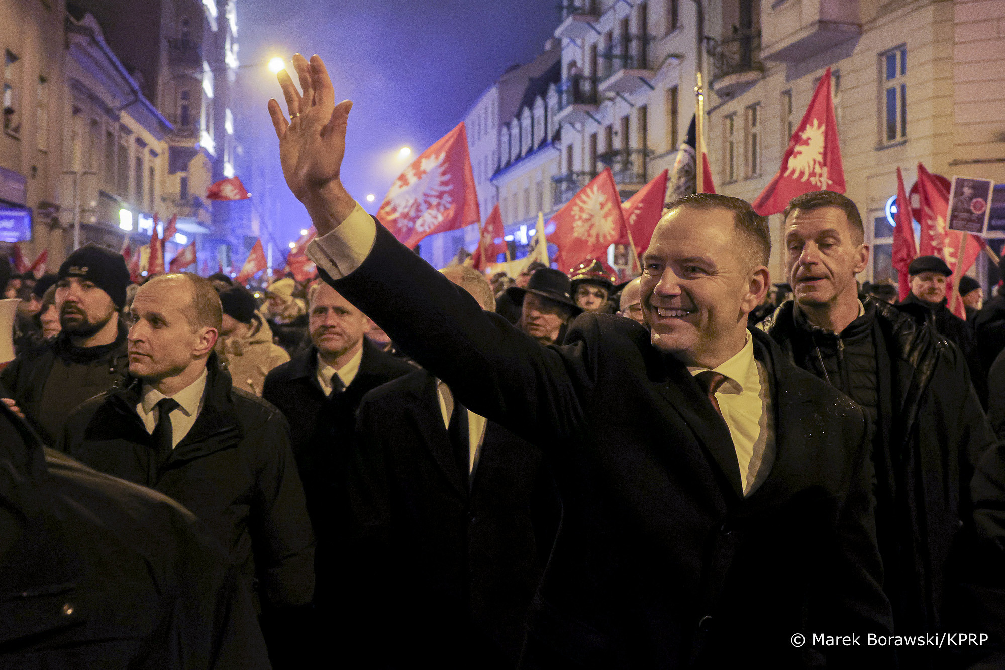 Poseł Frysztak z KO: Tak, potwierdzam: Nawrocki nie jest moim prezydentem. Ostra kłótnia w sieci!