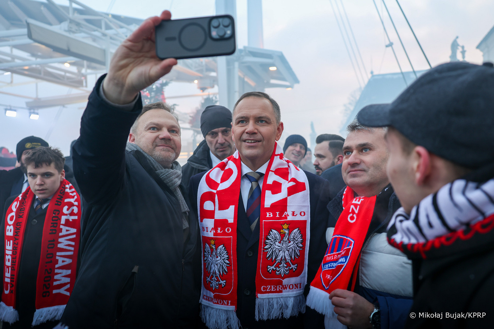 Prezydent Nawrocki na Jasnej Górze mówił do zgromadzonych: „Udało nam się obronić to hasło, które przywołujemy: Bóg, Honor i Ojczyzna”