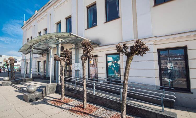 <strong>Sosnowiec otrzymał dziewięć ofert na rozbudowę Teatru Zagłębia. Ceny od 86 do ponad 120 milionów złotych</strong>