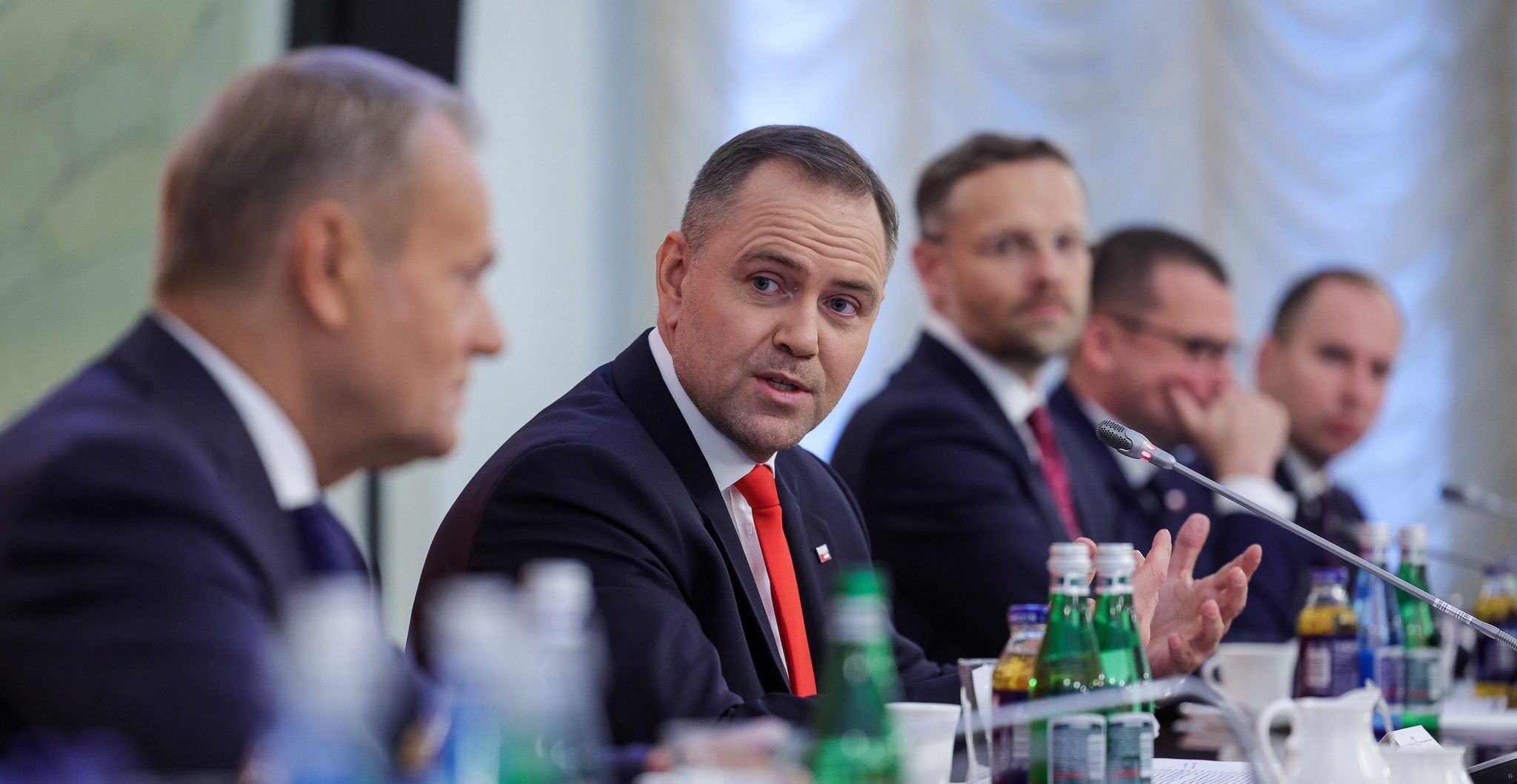 Dwie partie nie wezmą udziału w spotkaniu z prezydentem. Pałac prezydencki: maski opadły!