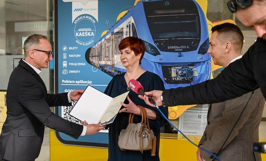 Rok za darmo pociągami KS. Milionowy bilet w aplikacji Kolei Śląskich!