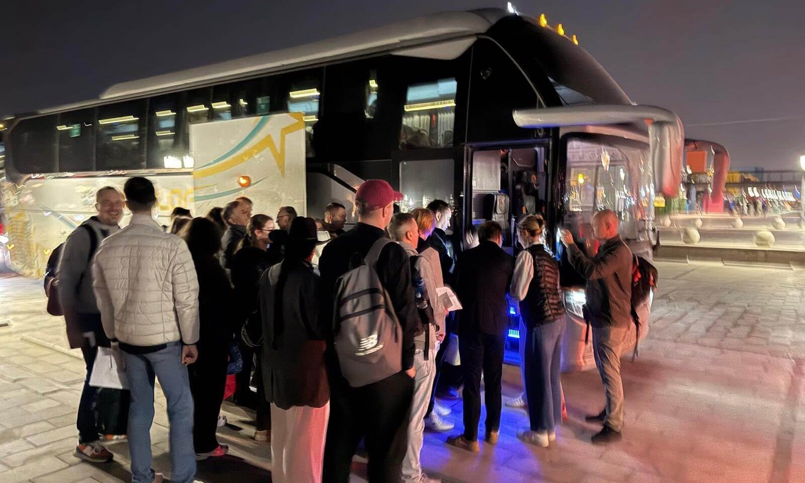 Wicepremier Sikorski o rodakach: mam nadzieję, że nie będą domagać się ewakuacji na koszt podatnika!