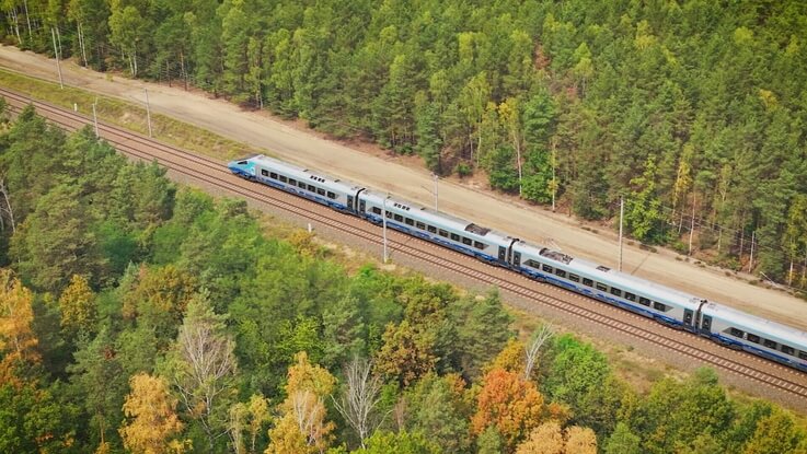 Pendolino PKP Intercity i „Słoneczny” Kolei Mazowieckich w wakacje pojadą do Ustki, miedzy innymi z Katowic