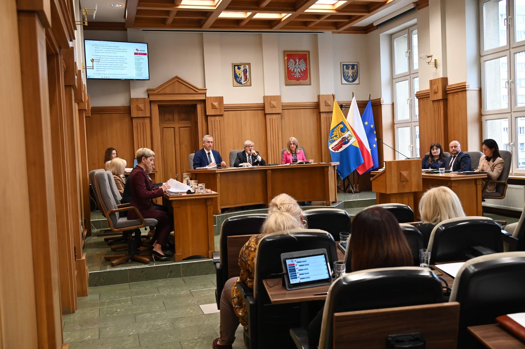 Rudzcy samorządowcy apelują o przyszłość Huty Pokój