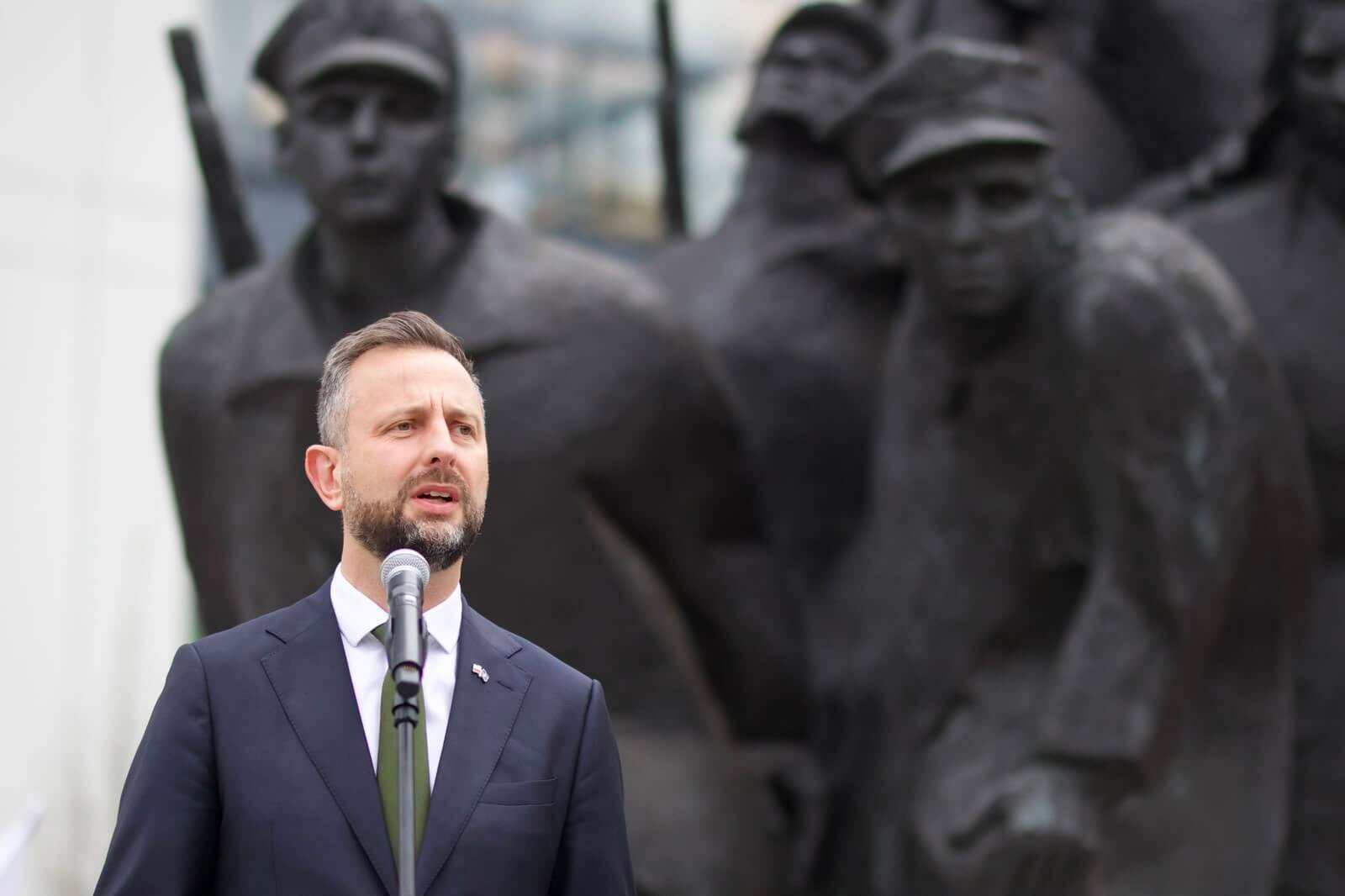 Kosiniak-Kamysz o „narastającym zagrożeniu”. Minister obrony narodowej mówi, że musimy być gotowi na obronę