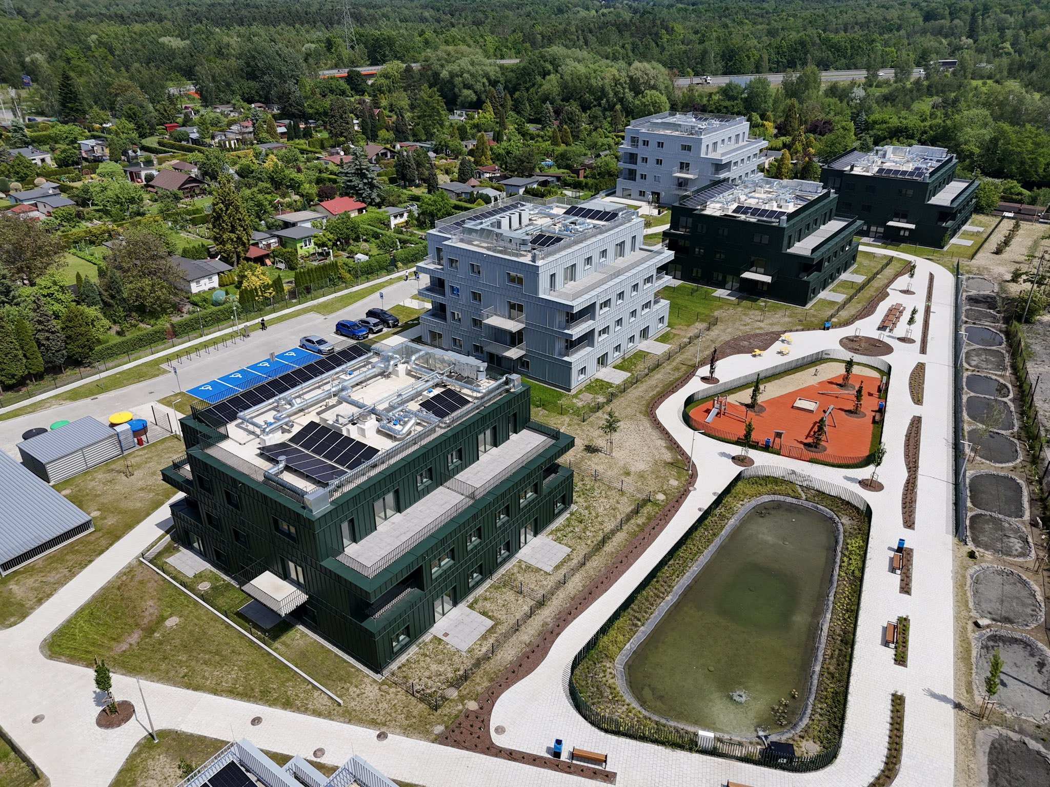 Nowe osiedle Katowickiego TBS przy ul. Kosmicznej zaczyna tętnić życiem